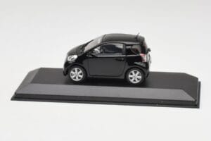 Toyota iQ Čierny Mica Minichamps 1:43 403166803 Kov