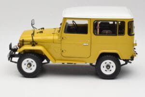 Toyota Land Cruiser FJ40 Horčicový Žltý Kyosho 1:18 08971Y Kov – obrázok 4 z 8