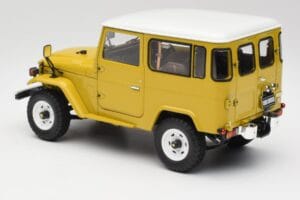 Toyota Land Cruiser FJ40 Horčicový Žltý Kyosho 1:18 08971Y Kov – obrázok 7 z 8