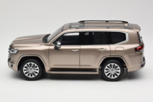 Toyota Land Cruiser LC300 ZX Zlatý LCD 1:18 LCD18013-ZX-GO Kov – obrázok 4 z 8