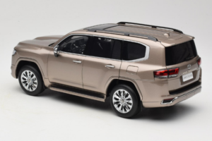 Toyota Land Cruiser LC300 ZX Zlatý LCD 1:18 LCD18013-ZX-GO Kov – obrázok 7 z 8