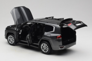 Toyota Land Cruiser LC300 ZX Šedý LCD 1:18 LCD18013-ZX-GR Kov – obrázok 5 z 8