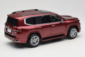 Toyota Land Cruiser LC300 ZX Červený LCD 1:18 LCD18013-ZX-RE Kov – obrázok 3 z 8