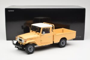 Toyota Land Cruiser Pickup Béžový Kyosho 1:18 08958BE Kov – obrázok 8 z 8