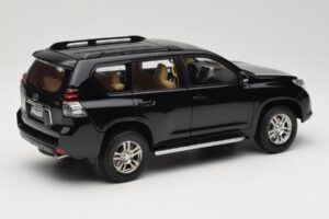 Toyota Land Cruiser Prado J150 Čierny Paudi Model 1:18 623132-BK Kov – obrázok 3 z 8