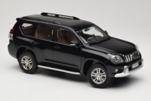 Toyota Land Cruiser Prado J150 Čierny Paudi Model 1:18 623132-BK Kov – obrázok 6 z 8