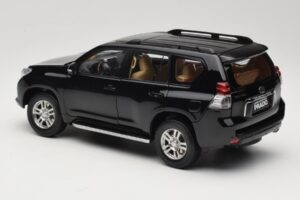 Toyota Land Cruiser Prado J150 Čierny Paudi Model 1:18 623132-BK Kov – obrázok 7 z 8