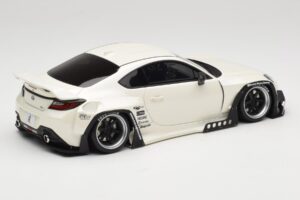 Toyota Pandem GR86 ZN8 Crystal White GT Spirit 1:18 GT498 Živica – obrázok 2 z 6