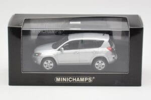 Toyota RAV4 XA30 Strieborný Minichamps 1:43 400166570 Kov – obrázok 4 z 4
