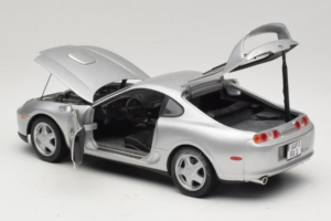 Toyota Supra A80 Strieborný Kyosho 1:18 8847 Kov – obrázok 5 z 8