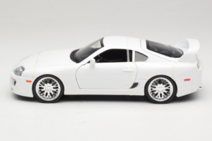 Toyota Supra Mk4 Biely Fast & Furious Jada 1:18 97509 Kov – obrázok 3 z 6