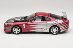 Toyota Supra A80 Fast & Furious Fialový Strieborný ERTL 1:18 33708 Kov – obrázok 3 z 6