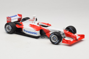 Toyota TF102 Panasonic F1 Showcar 2002 Minichamps 1:18 100020174 Kov – obrázok 4 z 6