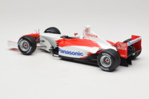 Toyota TF102 Panasonic F1 Showcar 2002 Minichamps 1:18 100020174 Kov – obrázok 5 z 6