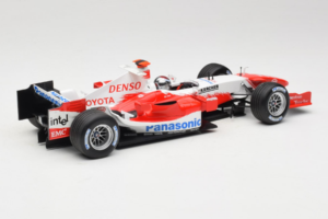 Toyota TF105 #16 J. Trulli Panasonic Toyota Racing 2005 Minichamps 1:18 100050016 Kov – obrázok 2 z 7