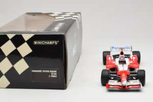 Toyota TF105 #16 J. Trulli Panasonic Toyota Racing 2005 Minichamps 1:18 100050016 Kov – obrázok 6 z 7