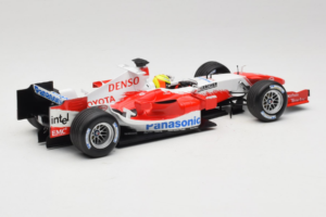 Toyota TF105 #17 R. Schumacher Panasonic Toyota Racing 2005 Minichamps 1:18 100050017 Kov – obrázok 2 z 7