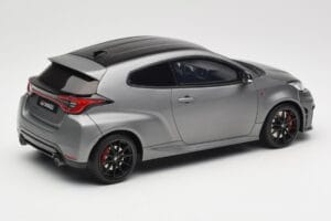 Toyota GR Yaris XP210 Precious Metal Otto 1:18 OT1127 Živica – obrázok 2 z 6