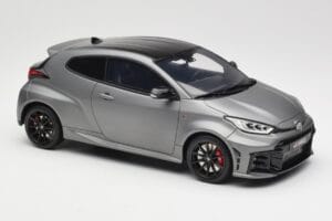 Toyota GR Yaris XP210 Precious Metal Otto 1:18 OT1127 Živica – obrázok 4 z 6