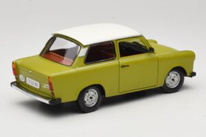 Trabant 601 Zelený Sun Star 1:18 4289 Kov – obrázok 3 z 8