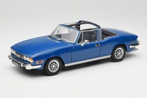 Triumph Stag Mk1 Sapphire Blue Revell 1:18 8815 Kov