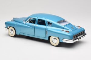 Tucker Torpedo Modrý Road Signature 1:18 92268 Kov – obrázok 7 z 8