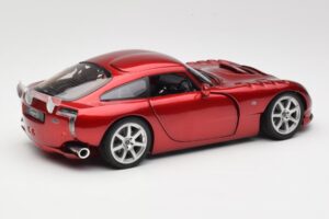 TVR Sagaris Červený Revell 1:18 08816 Kov – obrázok 3 z 8