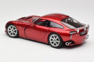TVR Sagaris Červený Revell 1:18 08816 Kov – obrázok 7 z 8