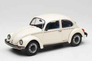 Volkswagen 1200 Jeans Bug Biely Minichamps 1:18 150057101 Kov