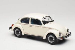 Volkswagen 1200 Jeans Bug Biely Minichamps 1:18 150057101 Kov – obrázok 6 z 8