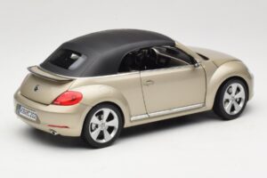 Volkswagen Beetle A5 Kabriolet Šedý Kyosho 1:18 5C3099302P7W Kov – obrázok 3 z 8
