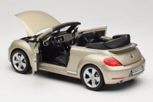 Volkswagen Beetle A5 Kabriolet Šedý Kyosho 1:18 5C3099302P7W Kov – obrázok 5 z 8