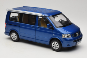 Volkswagen California T4 Ravenna Blue Metallic Norev 1:18 188607 Kov – obrázok 6 z 8