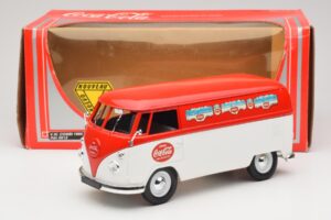 Volkswagen T1 Combi Coca-Cola Solido 1:18 9512 Kov – obrázok 8 z 8