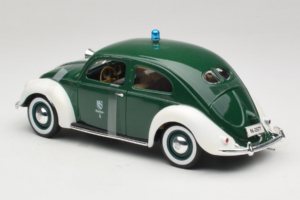 Volkswagen Export Sedan Police Maisto 1:18 56004 Kov – obrázok 5 z 6