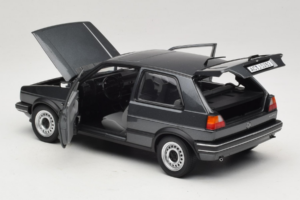 Volkswagen Golf Mk2 CL Grey Metallic Norev 1:18 188556 Kov – obrázok 5 z 8