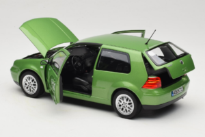 Volkswagen Golf GTI Mk4 Zelený Metallic Norev 1:18 188571 Kov – obrázok 5 z 8