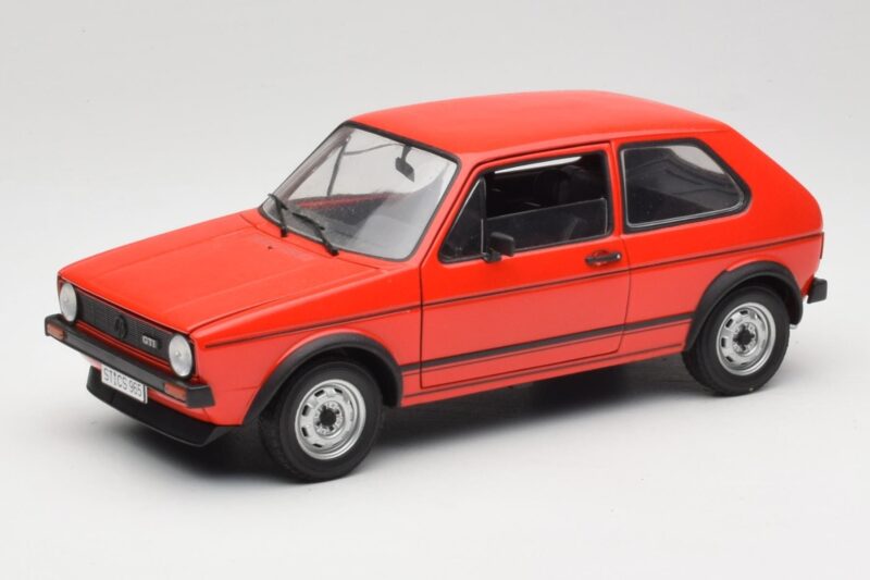 Volkswagen Golf GTI Mk1 Červený Solido 1:18 8166 Kov
