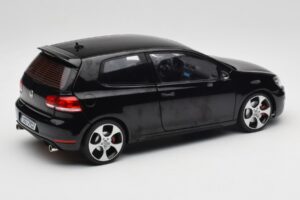 Volkswagen Golf GTI Mk6 Čierny Norev 1:18 188502 Kov – obrázok 3 z 8