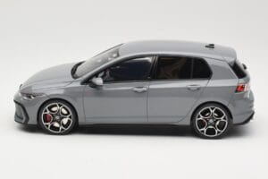 Volkswagen Golf GTI Mk8 Šedý Otto 1:18 OT1137 Živica – obrázok 3 z 6