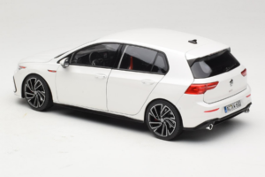 Volkswagen Golf GTI Mk8 White Metallic Norev 1:18 188593 Kov – obrázok 7 z 8