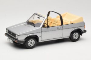 Volkswagen Golf Mk1 Kabriolet Strieborný Sun Star 1:18 VW004 Kov