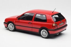 Volkswagen Golf Mk3 GTI Flash Red Norev 1:18 188418 Kov – obrázok 7 z 8