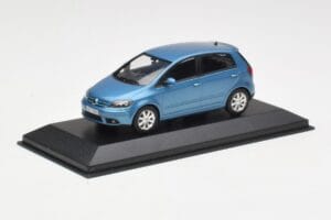 Volkswagen Golf Plus Mk5 Blue Metallic Minichamps 1:43 GOLF002 Kov – obrázok 2 z 4