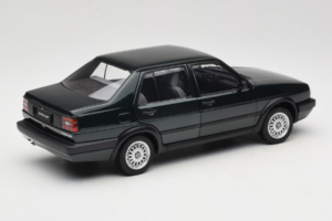 Volkswagen Jetta Mk3 CL Čierny Icartime 1:18 JETTA001 Kov – obrázok 3 z 8