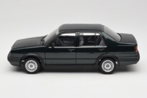 Volkswagen Jetta Mk3 CL Čierny Icartime 1:18 JETTA001 Kov – obrázok 4 z 8