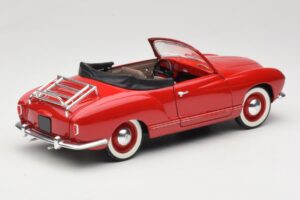 Volkswagen Karmann Ghia Kabriolet Červený Solido 1:18 8058 Kov – obrázok 3 z 8