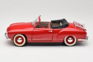 Volkswagen Karmann Ghia Kabriolet Červený Solido 1:18 8058 Kov – obrázok 4 z 8