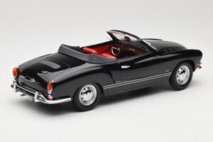 Volkswagen Karmann Ghia Kabriolet Čierny Minichamps 1:18 155054031 Kov – obrázok 2 z 6