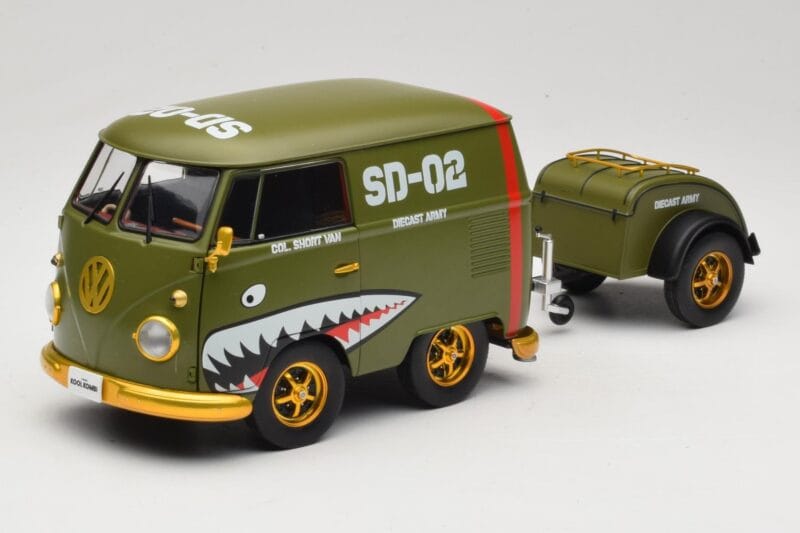 Volkswagen Kool Kombi Army Fighter Green Solido 1:18 S1810901 Kov